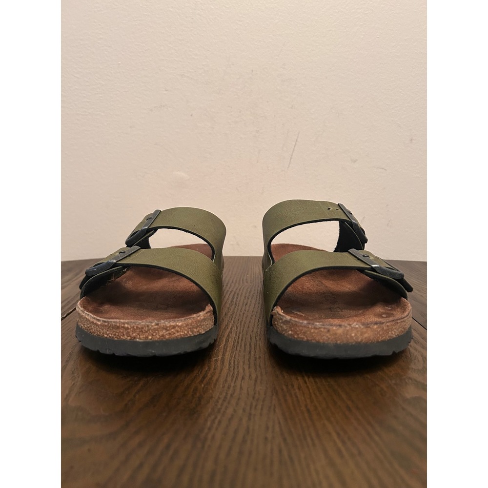Birkenstock Arizona Sandals featuring two straps Olive Green Women's 9 Men's 7 - Picture 2 of 15